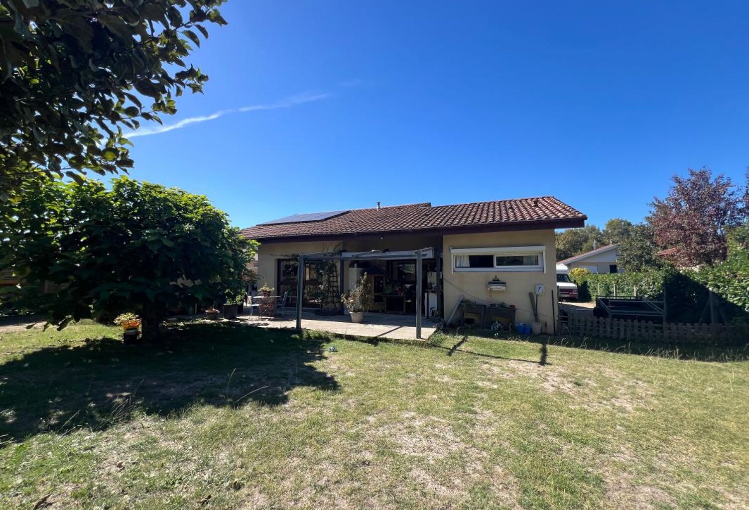 Maison À Vendre — photo 1