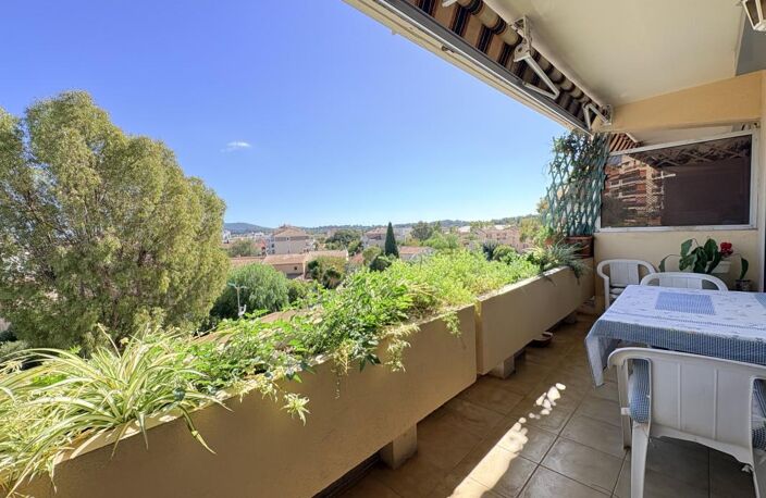 Appartement À Vendre T4 La Garde — photo 2