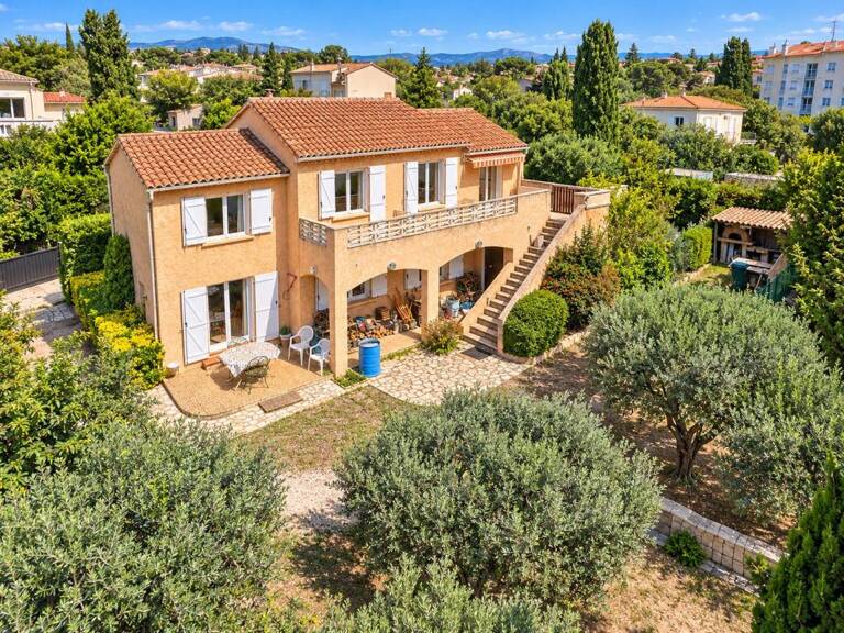 Maison À Vendre 170 m² – 2 appartements – terrain 1 300 m² – grand garage – fort potentiel La Seyne sur Mer — photo 1