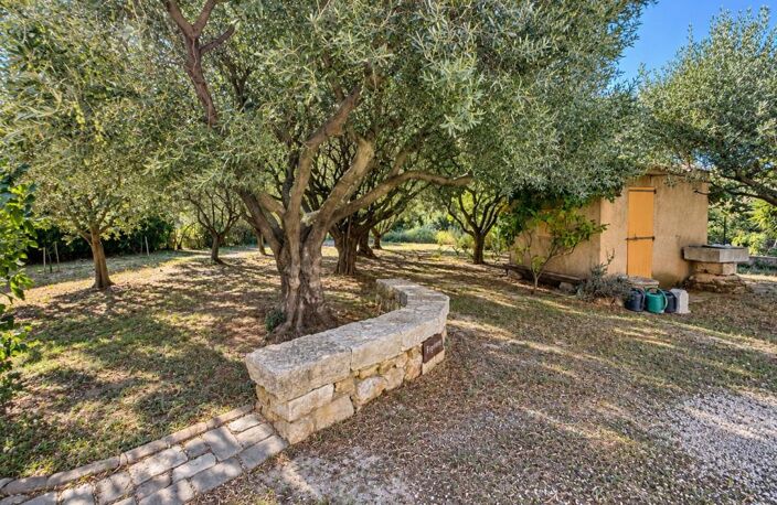 Maison À Vendre 170 m² – 2 appartements – terrain 1 300 m² – grand garage – fort potentiel La Seyne sur Mer — photo 3