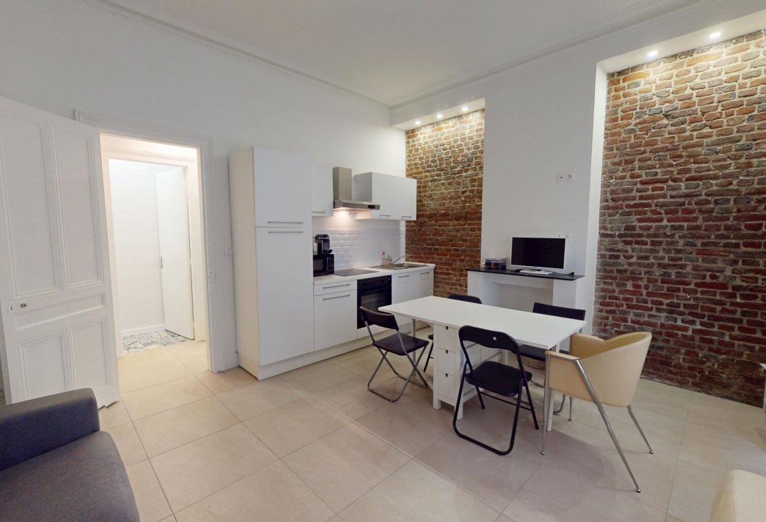 SECTEUR COTY - F2 EN PARFAIT ETAT — photo 1