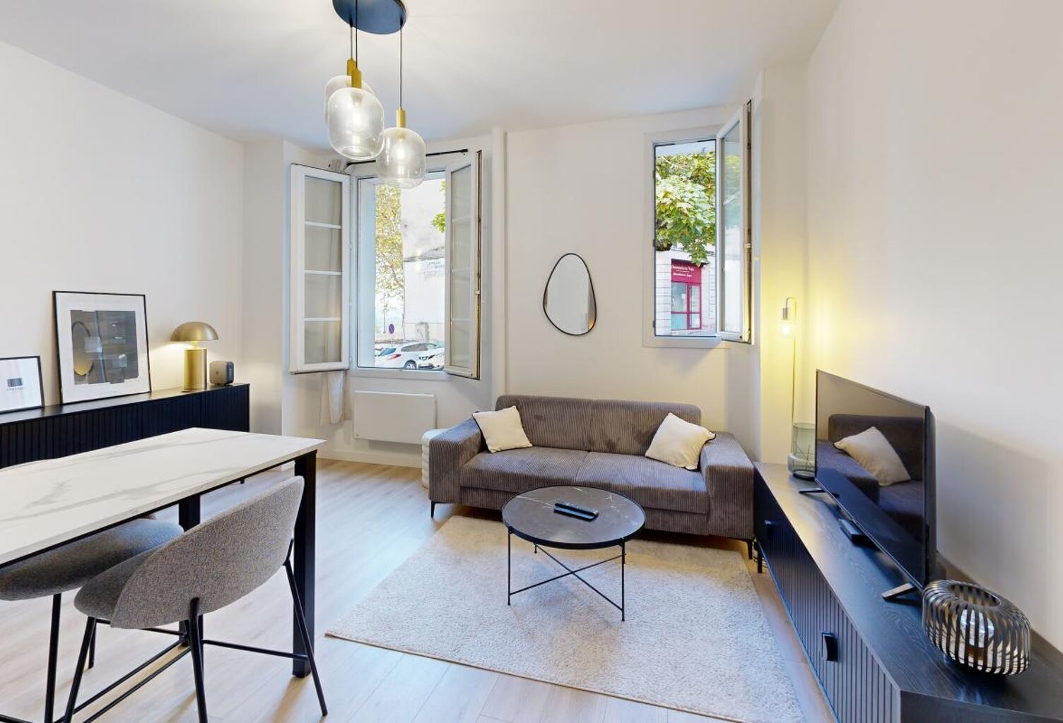 Appartement À Louer — photo 1