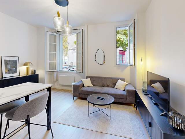 Appartement À Louer — photo du bien