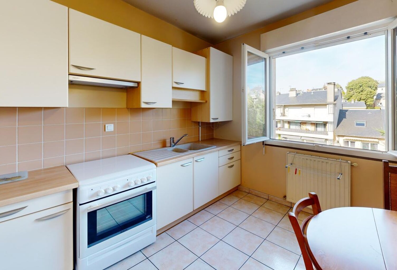Appartement À Louer — photo 1