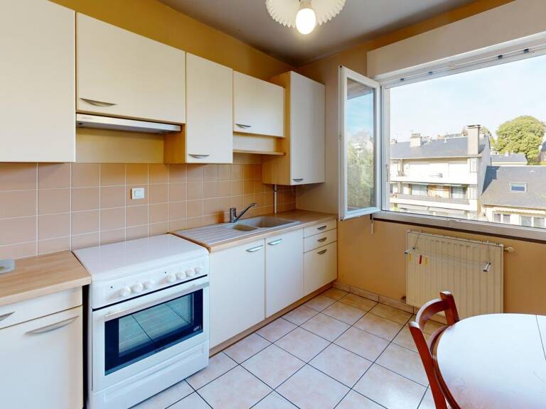 Appartement À Louer — photo 1