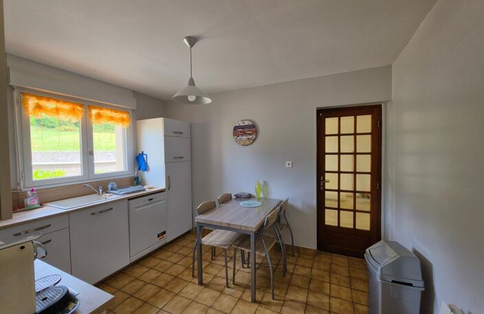 Maison au coeur de PENVERN, à moins de 100 mètres de la mer ! — photo 5