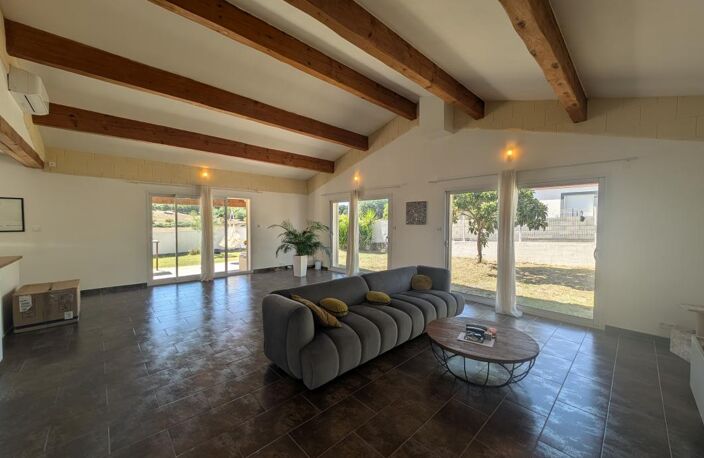 VILLA DE PLAIN-PIED AVEC JARDIN, PISCINABLE ET SANS VIS-À-VIS – NIZAS — photo 2