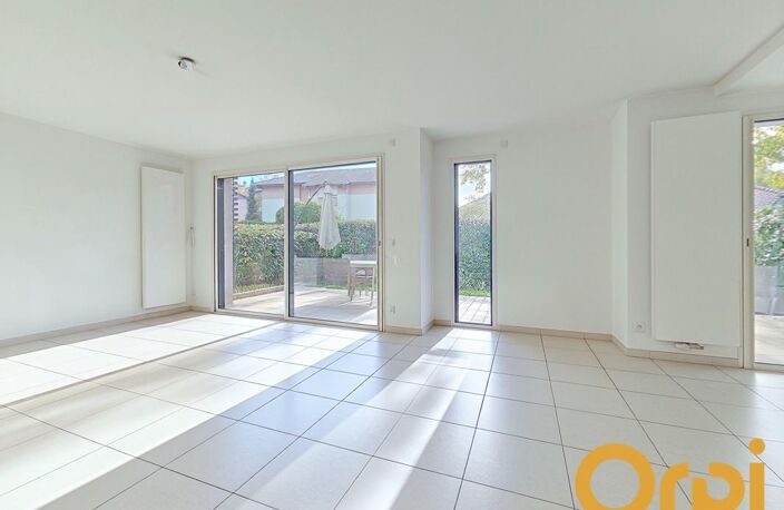 Grand T4 au calme avec jardin sud, cave et garage — photo 2