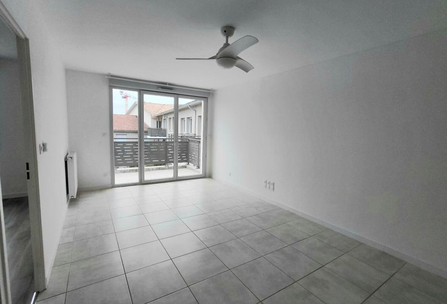 CASTELMAUROU - appt T2 de 41 m² avec parking — photo 1