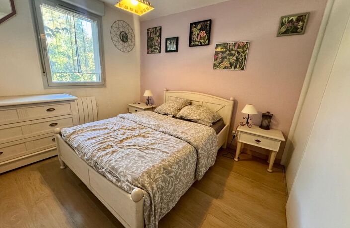 Appartement climatisé, rénové, avec balcon — photo 4