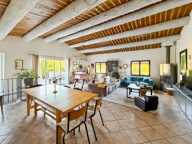 COUP DE COEUR – Maison familiale de 200 m² avec piscine, vue panoramique et T2 indépendant — photo 3