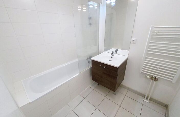 Appartement Tours 3 pièce(s) 63.70 m2 — photo 5