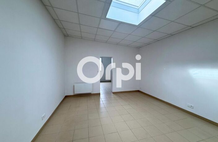 HERBIGNAC – ENSEMBLE IMMOBILIER ATYPIQUE ALLIANT HABITATION ET ACTIVITÉ PROFESSIONNELLE — photo 5