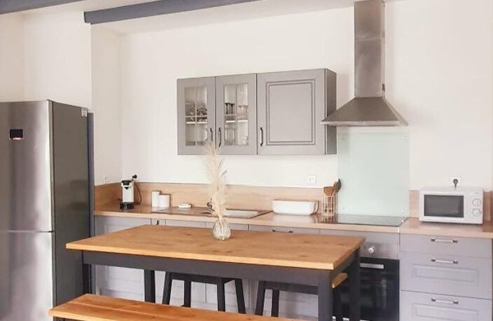 Maison de ville rénovée – Belle opportunité ! — photo 3