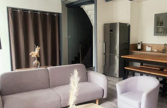 Maison de ville rénovée – Belle opportunité ! — photo 5