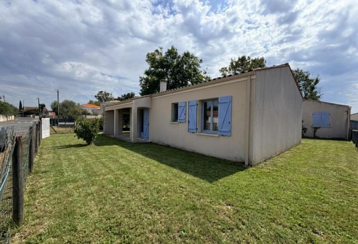 Maison À Vendre — photo 1