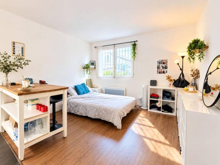 Appartement À Vendre — photo 1