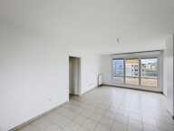 APPARTEMENT TOURS NORD DERNIER ETAGE AVEC TERRASSE — photo 4