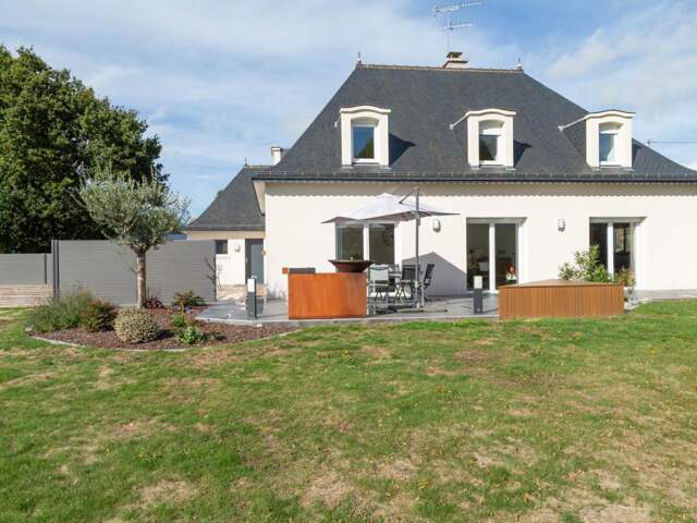 Élégante propriété de caractère – 5 chambres dont suite de plain-pied – Parc clos — photo du bien