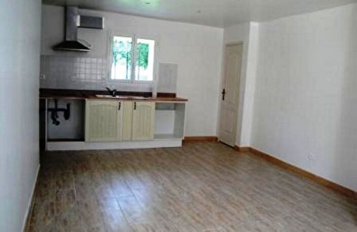 🏡 À LOUER — Studio lumineux et parfaitement situé — photo 2
