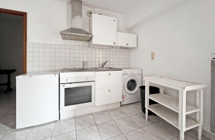 Appartement Meublé - 2 pièce(s) 42.25 m2 - hyper centre — photo 3