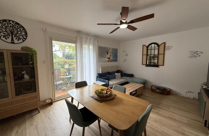 Appartement À Vendre SAINT GEORGES DE DIDONNE — photo 5