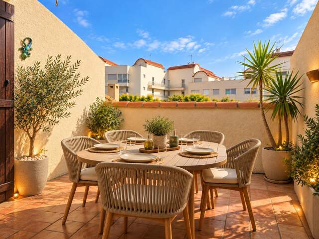Charmante maison avec terrasse, 4 à 6 couchages et parking privatif, à deux pas du port — photo du bien