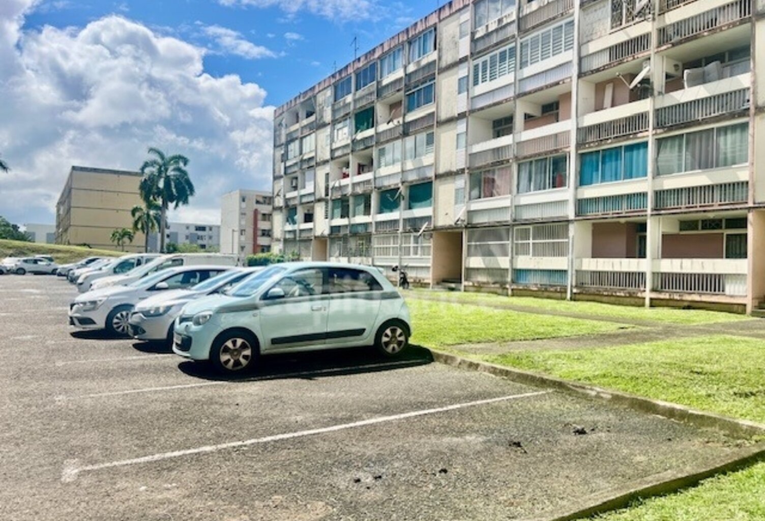 Appartement T4 vendu loué – 66 m² – Résidence LE GALION Fort de France (972) — photo 1