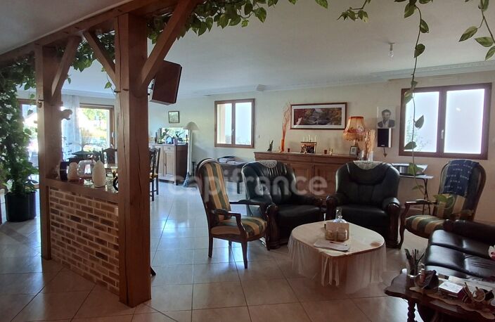 Maison de plain-pied 5 pièces— 141 m² habitables, DPE A, quartier calme — photo 5