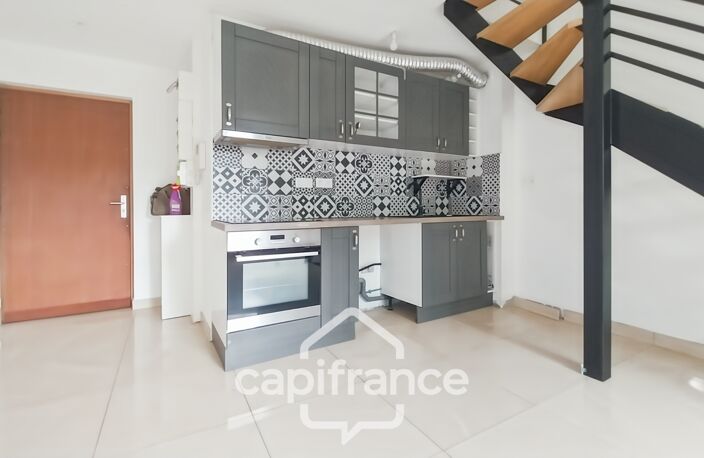 Bagnolet-Limite Montreuil-A vendre appartement TRIPLEX-3 pièces-Bon état-résidence 2014-5mn métro L3-10mn L9 — photo 4