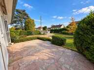 Au calme en impasse : maison familiale, 4 chambres dont 2 de plain-pied, 767 m² de terrain — photo 4