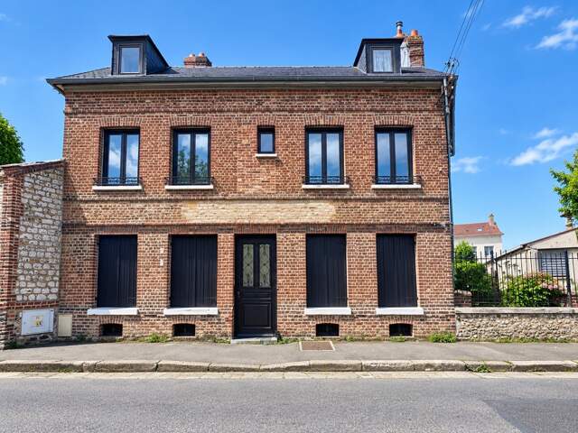 Maison 6 pièces – 98 m² – 3 chambres – Jardin – Double garage – Caudebec-lès-Elbeuf — photo du bien
