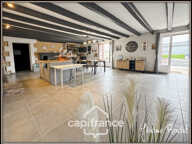 Maison en pierre à vendre 6 pièces 4 chambres + studio indépendant sur terrain 3 260 m² avec dépendances Champigny-En-Rochereau (86) — photo 4