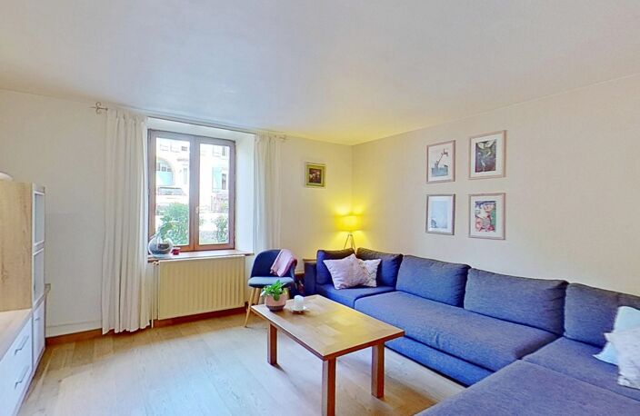 Moyen : Maison à vendre 5 pièces, terrasse & sous-sol - Visite virtuelle sur demande — photo 5