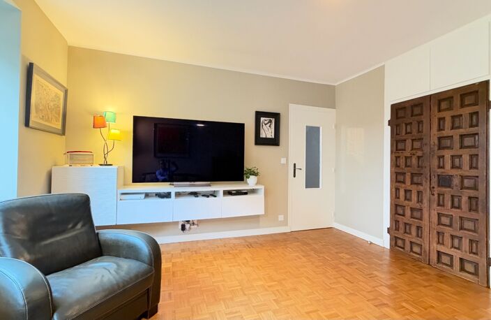 Finistère (29) – À vendre à Quimper centre : maison T5 de 124 m² habitable (182 m² utile ), sur un terrain de 398 m², avec sous-sol intégral et garage — photo 5