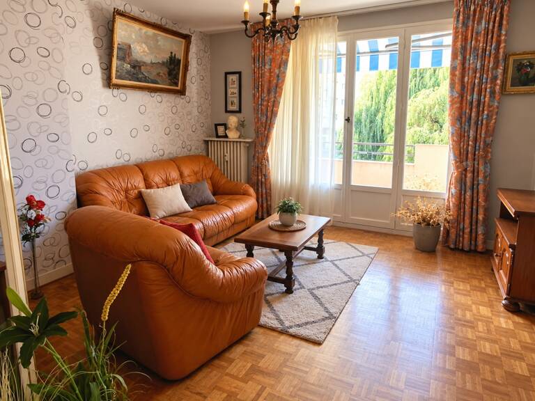 Appartement T3 avec balcon et cave – Entrée de Lons-le-Saunier — photo 1