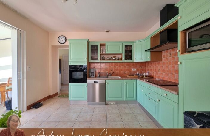 Maison de plain-pied avec belles prestations SURGERES (17) — photo 2