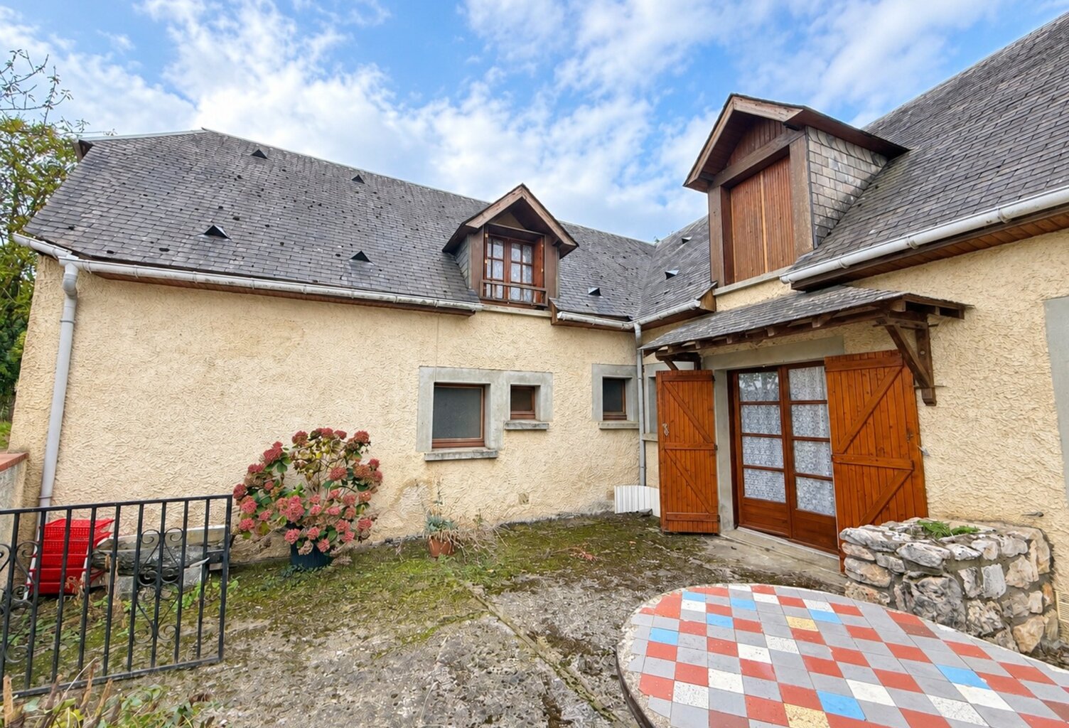 Maison à vendre 7 pièces TREBONS (65) — photo 1