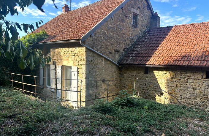 VITTEAUX – MAISON D’ENVIRON 140 M² AVEC JARDIN, DÉPENDANCE ET GRENIER AMÉNAGEABLE — photo 5