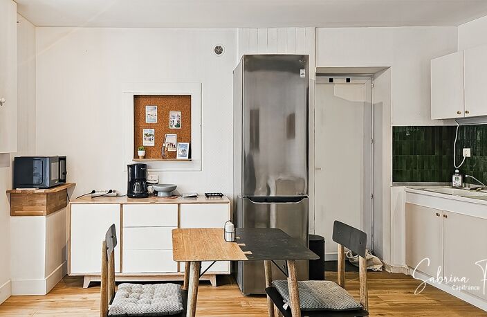 PORTE ROYALE - APPARTEMENT T1 VENDU MEUBLÉ ET LIBE DE TOUT OCCUPANT — photo 3