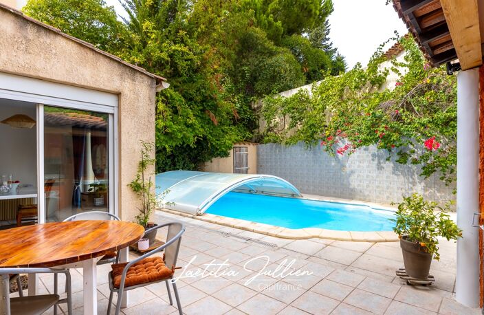 EXCLUSIVITÉ – MARSEILLE 11ᵉ – MAISON T4 AVEC PISCINE, JARDIN ET GARAGE – RÉSIDENCE SÉCURISÉE — photo 3