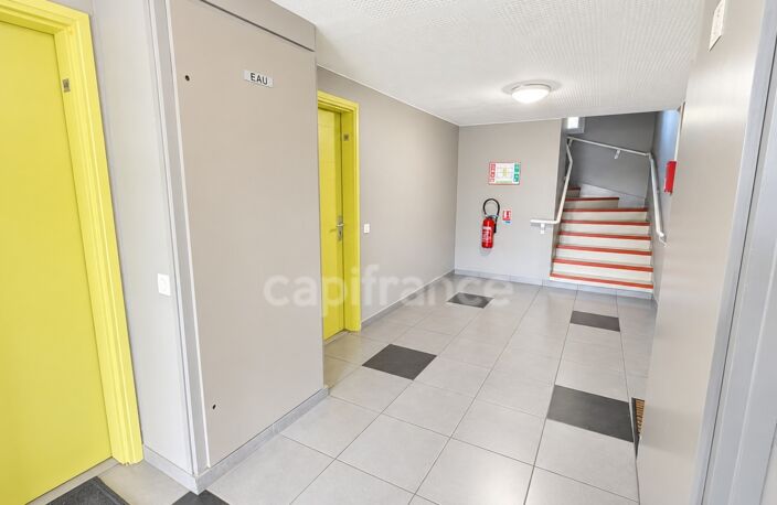 T2 56 m2 avec balcon vue parc +parking sécurisé -  62 000 € — photo 3