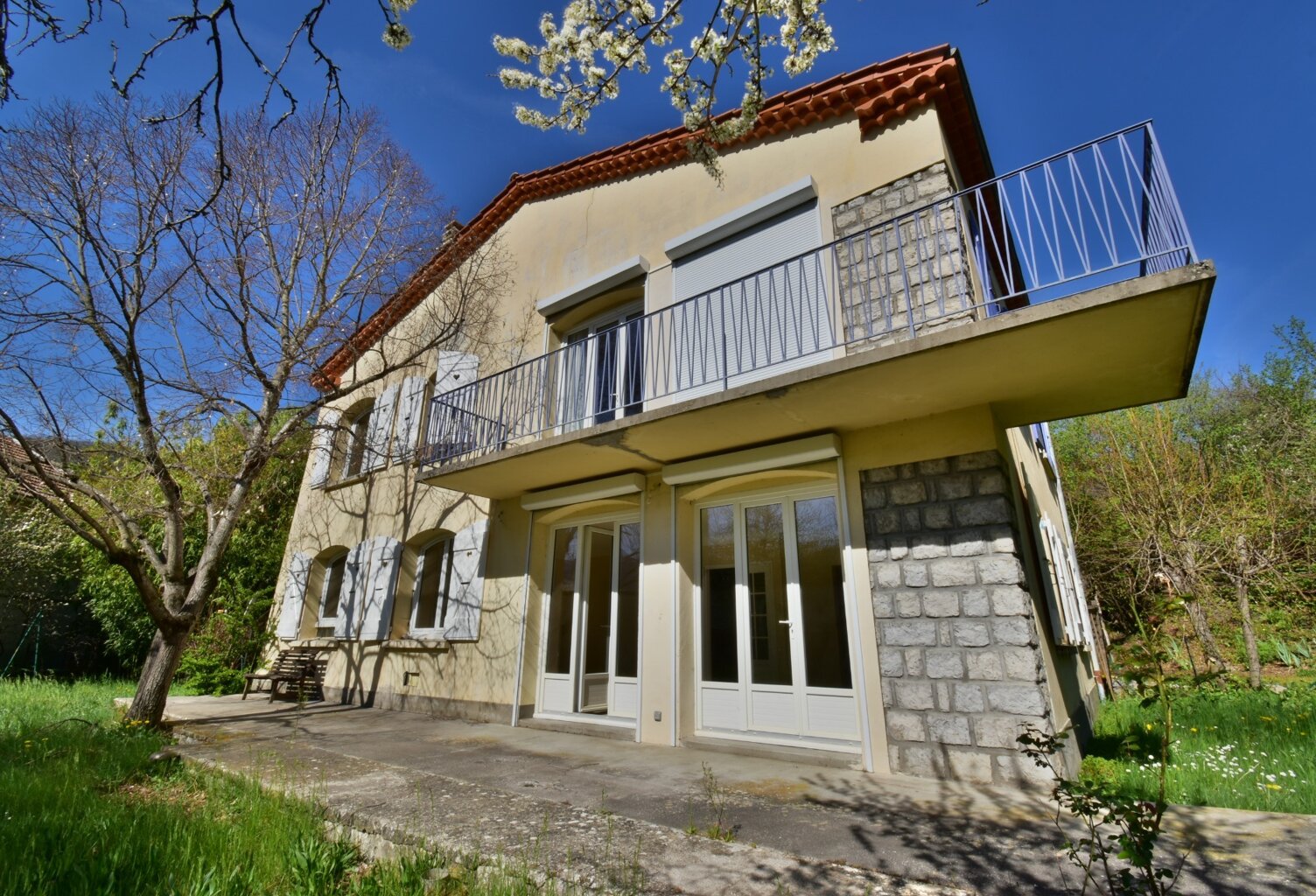 Maison à vendre 6 pièces DIGNE LES BAINS (04) — photo 1