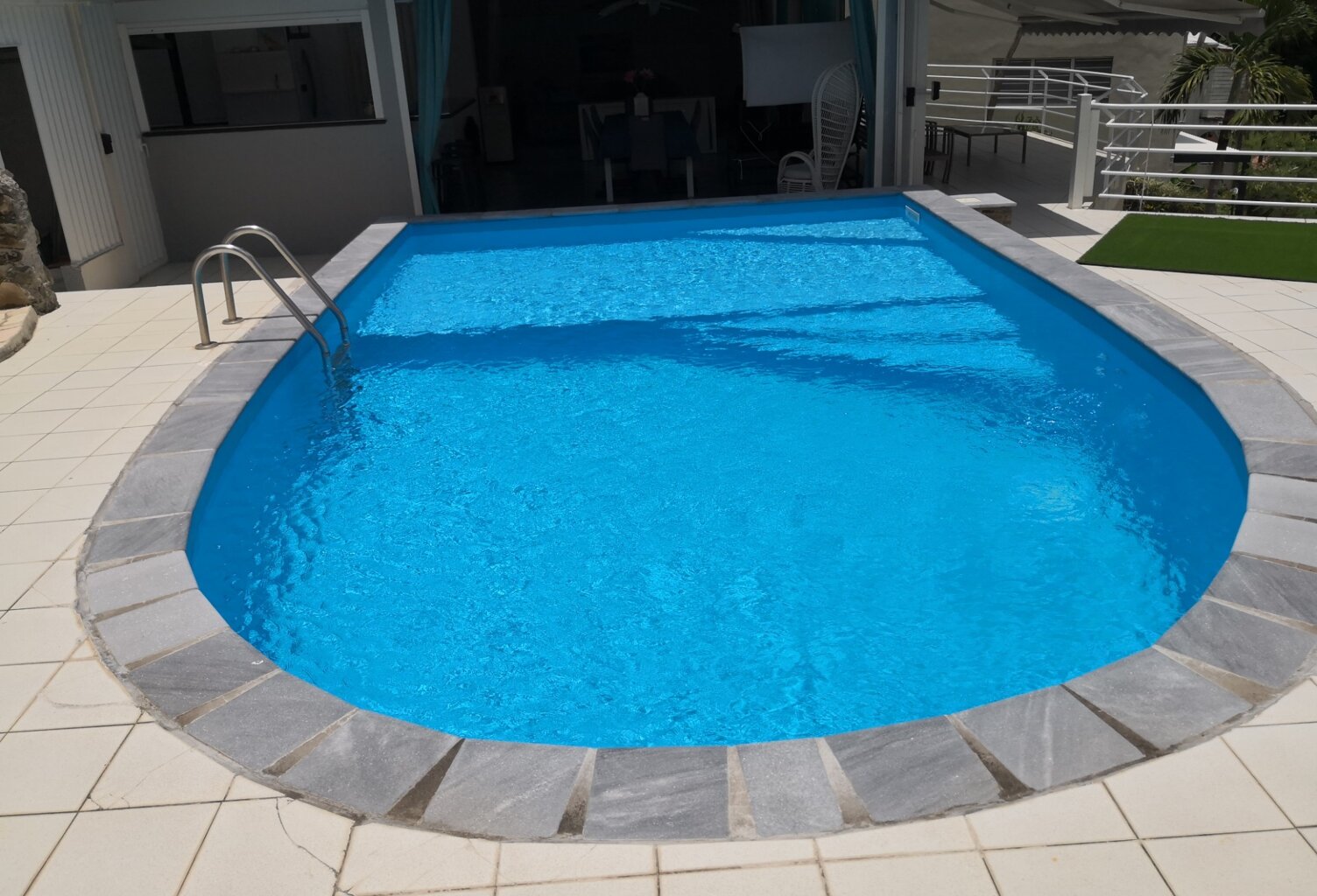 Dpt Guadeloupe (971), à vendre LE GOSIER maison P5 — photo 1