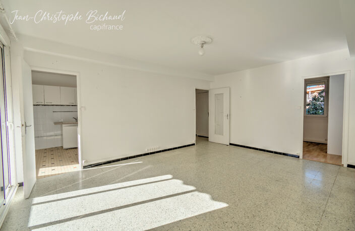 SAINTE-FOY-LÈS-LYON – APPARTEMENT T3 AVEC BALCON – SECTEUR LES BRUYÈRES — photo 4