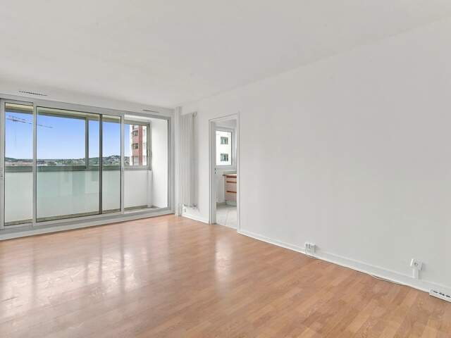 Appartement à vendre 4 pièces COLOMBES (92) avec loggia et parking — photo du bien