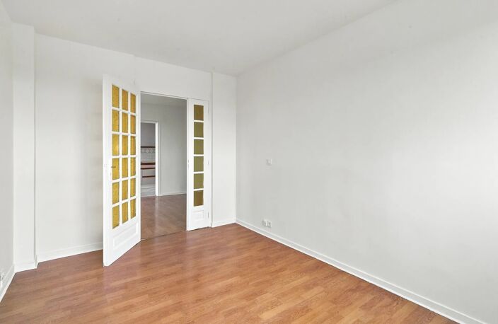 Appartement à vendre 4 pièces COLOMBES (92) avec loggia et parking — photo 3