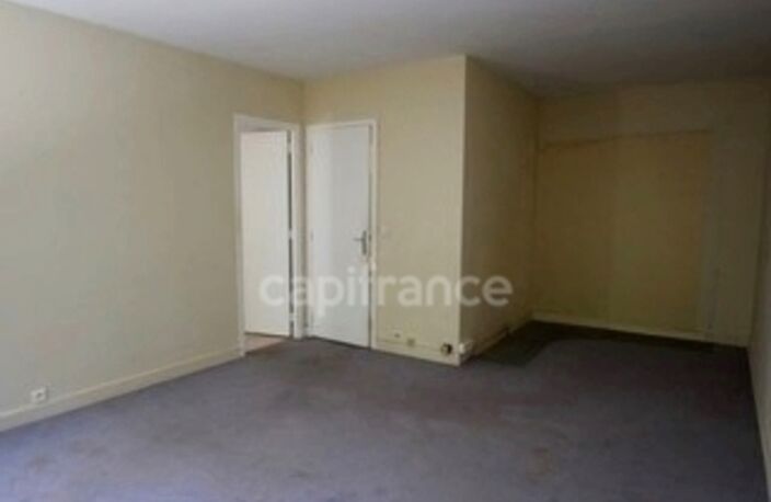 Appartement à vendre 1 pièces SAINT CLOUD (92) — photo 2