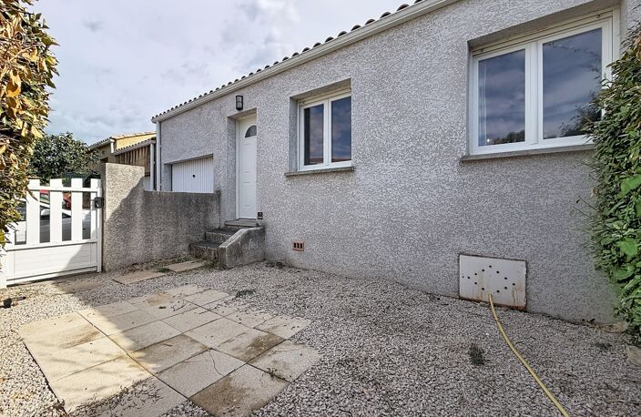 GIGNAC (34) Maison à vendre 4 pièces de plain pied 92 m2, 250 m2 de terrain, garage, parking — photo 2