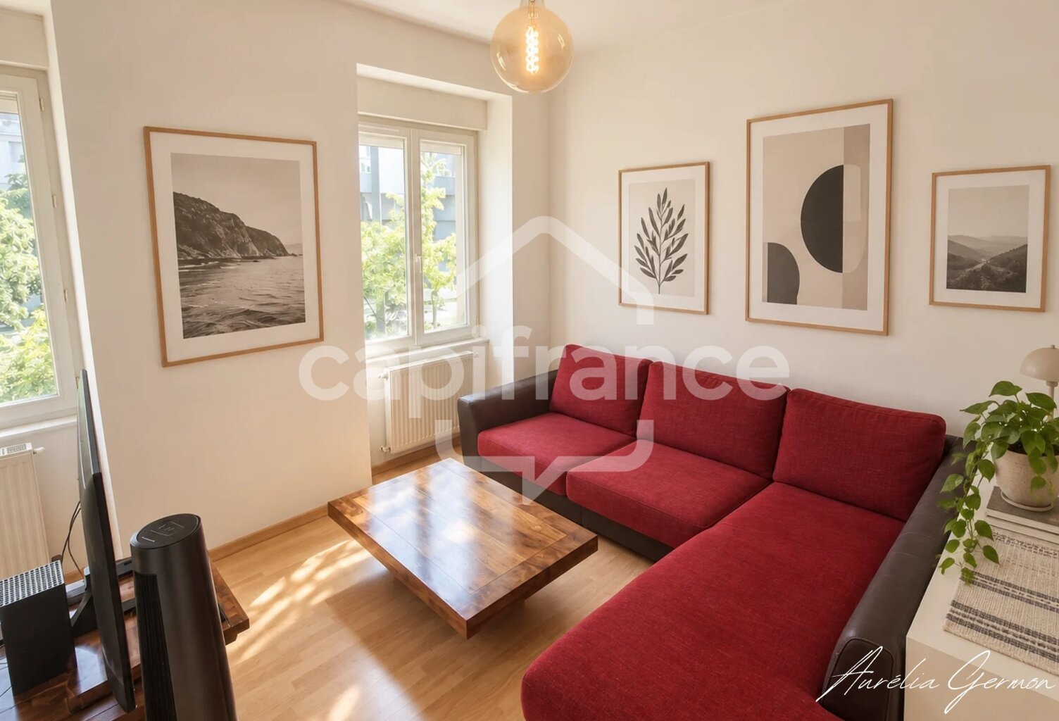 BORDEAUX CENTRE – T2 DE 47 M² – VENDU OCCUPÉ – IMMEUBLE EN PIERRE- AUCUN TRAVAUX À PRÉVOIR — photo 1